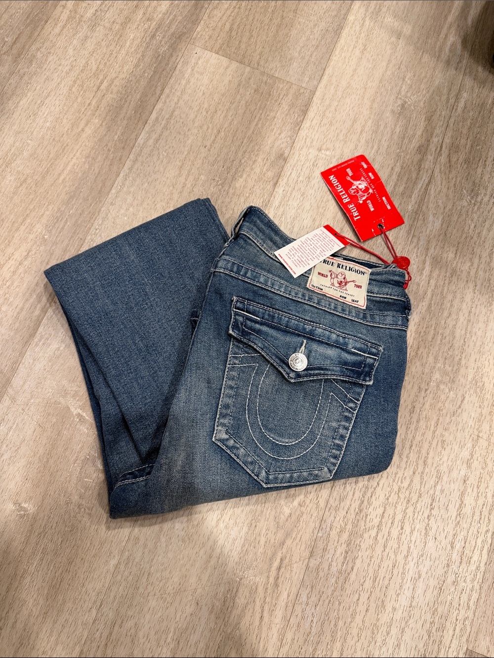 True Religion NWT Women's Medium Blue Bootcut Denim Becca Jeans 34X33